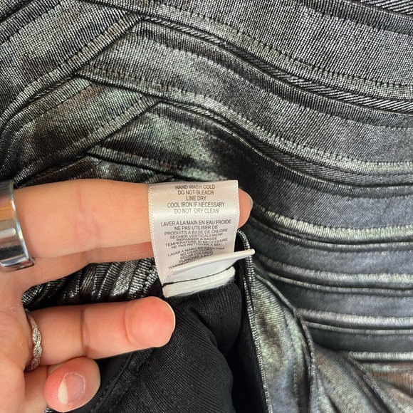 BCBG Max Azria Strapless Mini Dress Sz M | Metallic Y2K Bodycon Kardashian - Picture 11 of 16